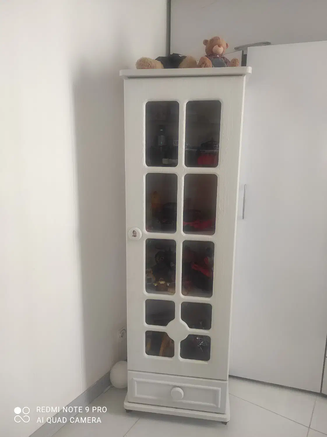 سرویس خواب کودک ، کمد و بوفه و فرش و میز و صندلی|تخت و سرویس خواب|شیراز, درکی|دیوار