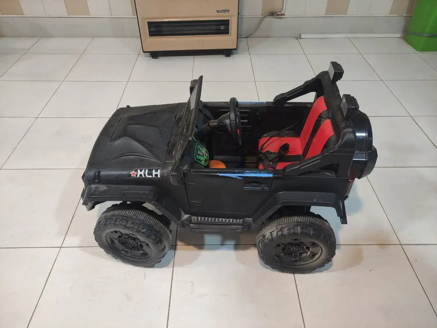 ماشین شارژی چهار موتوره|اسباب و اثاث بچه|الشتر, |دیوار