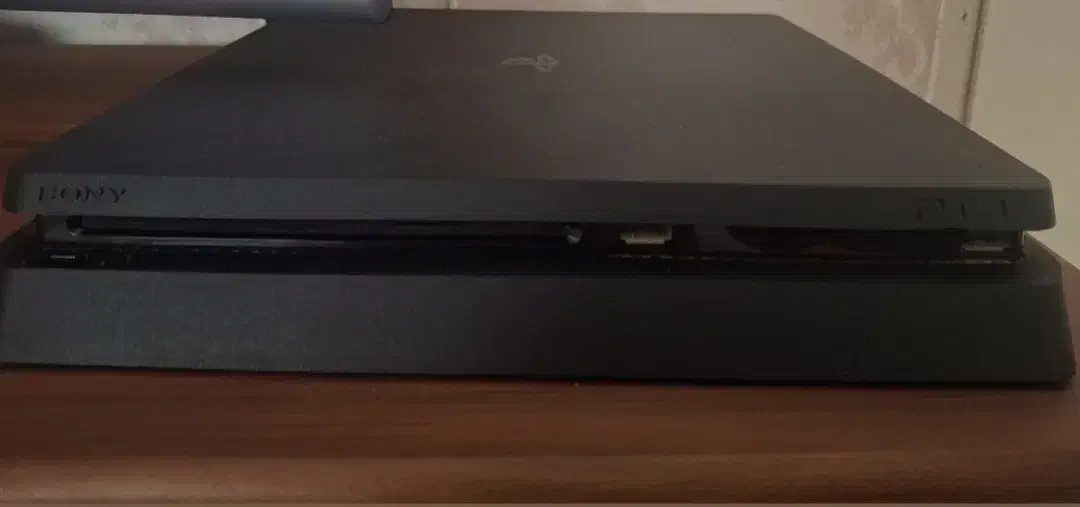 PS4 Slim 1tra|کنسول، بازی ویدئویی و آنلاین|سنندج, |دیوار