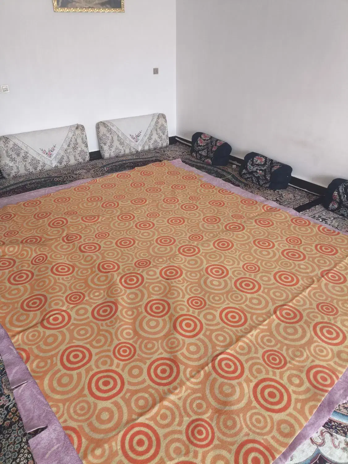 سه عدد موکت فروش دونه ای و باهم|موکت|خرمآباد, |دیوار