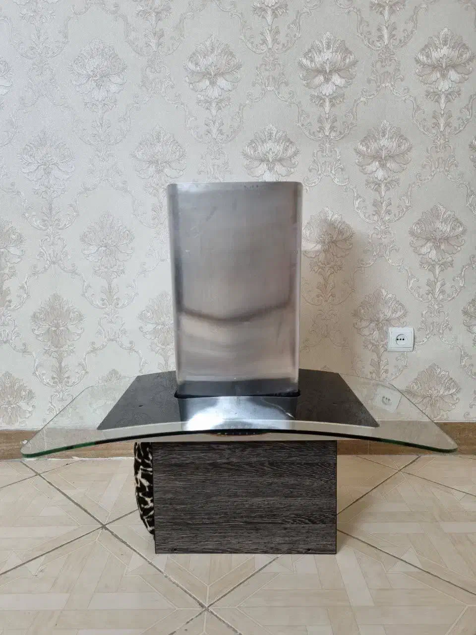 هود کن|هود|کرج, مهرویلا شمالی|دیوار