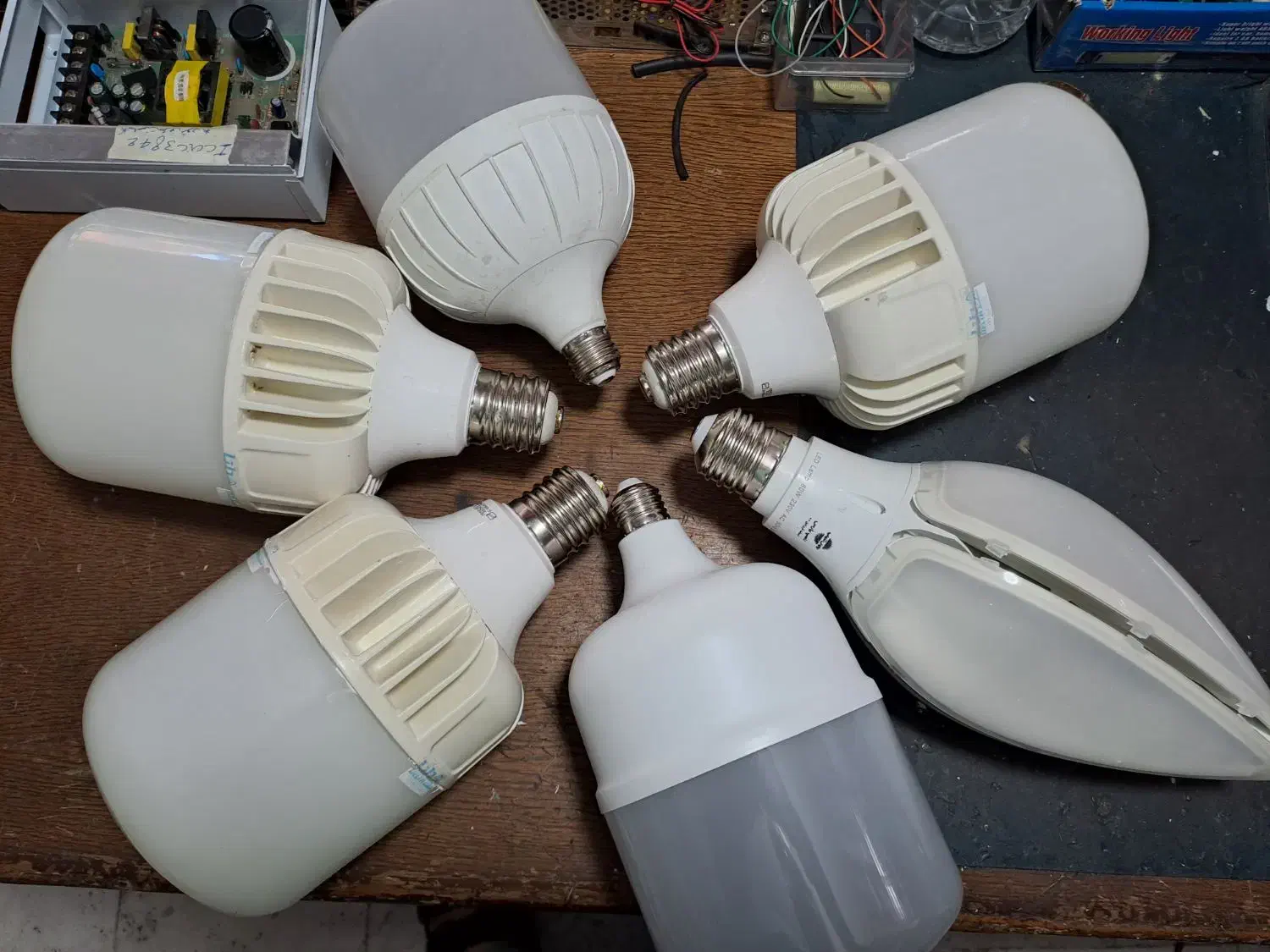 تعمیرات انواع لامپ های LED|لامپ و چراغ|سمنان, |دیوار