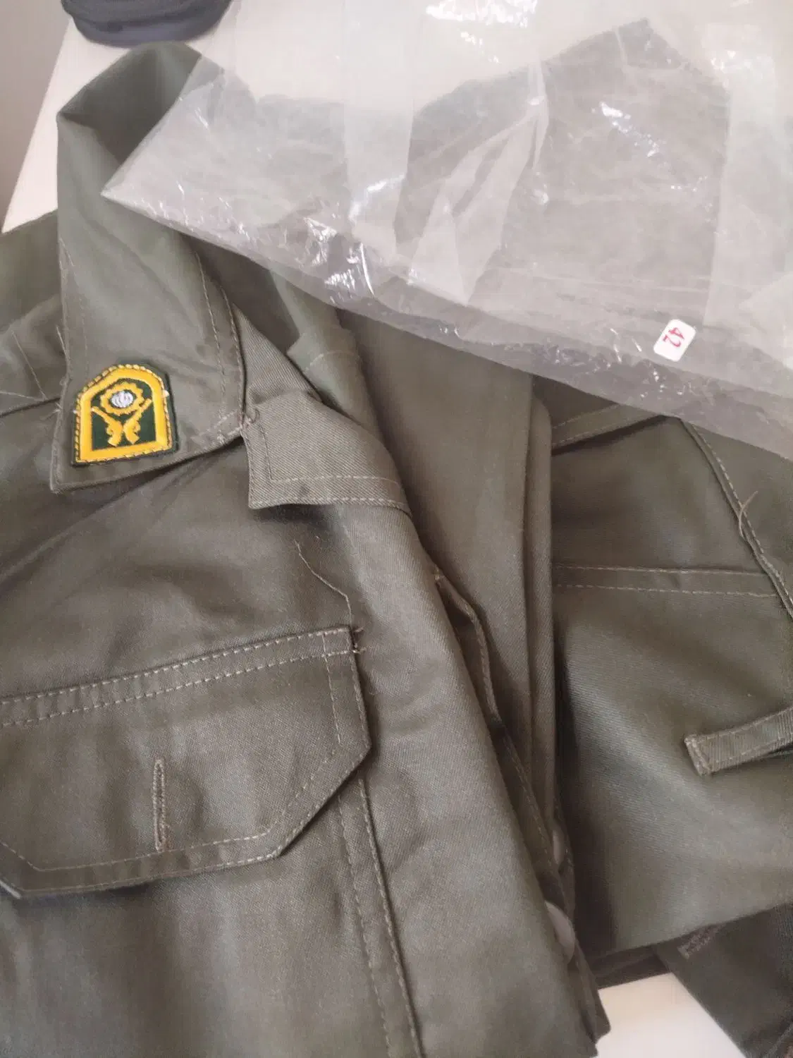 لباس سربازی انتظامی سایز ۴۲|لباس|تهران, قلهک|دیوار