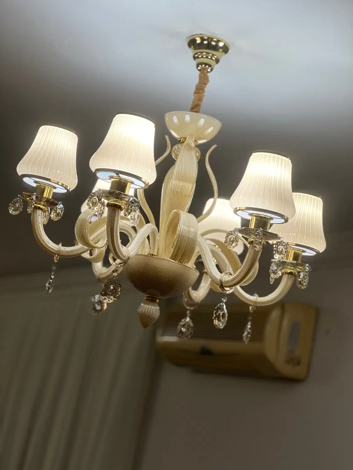 تولیدی لوستر|لوستر و چراغ آویز|رشت, یخسازی|دیوار