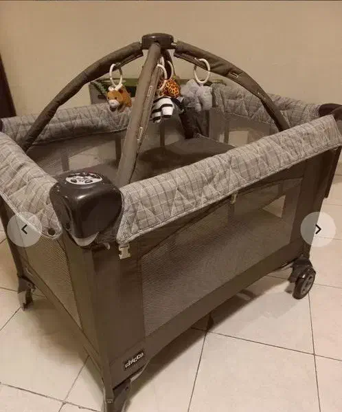تخت و پارک نوزاد Chicco اصل|تخت و صندلی بچه|تهران, جنت‌آباد جنوبی|دیوار