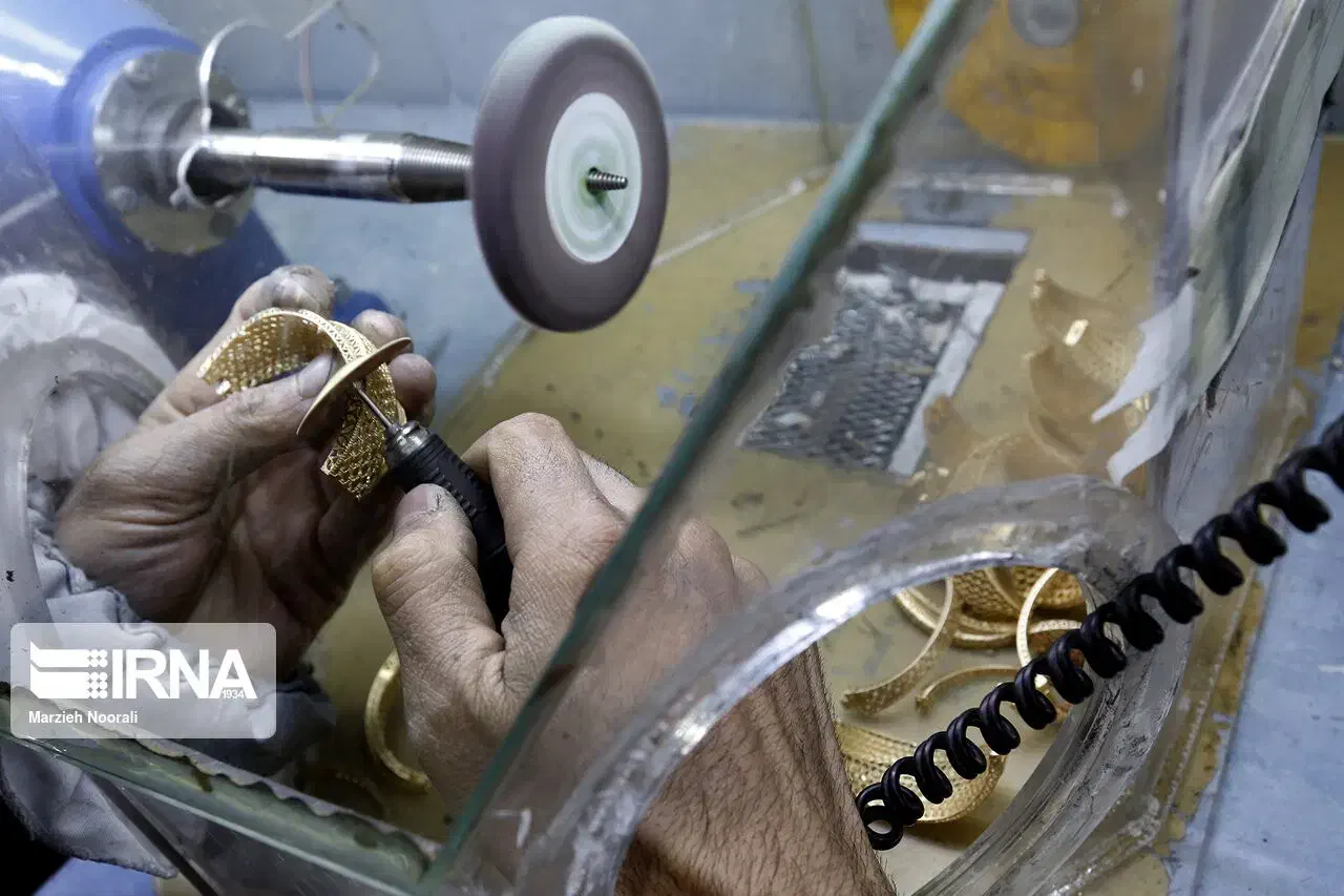 پذیرش نیرو در کارگاه طلا و جواهرات|استخدام صنعتی، فنی، مهندسی|چالوس, |دیوار