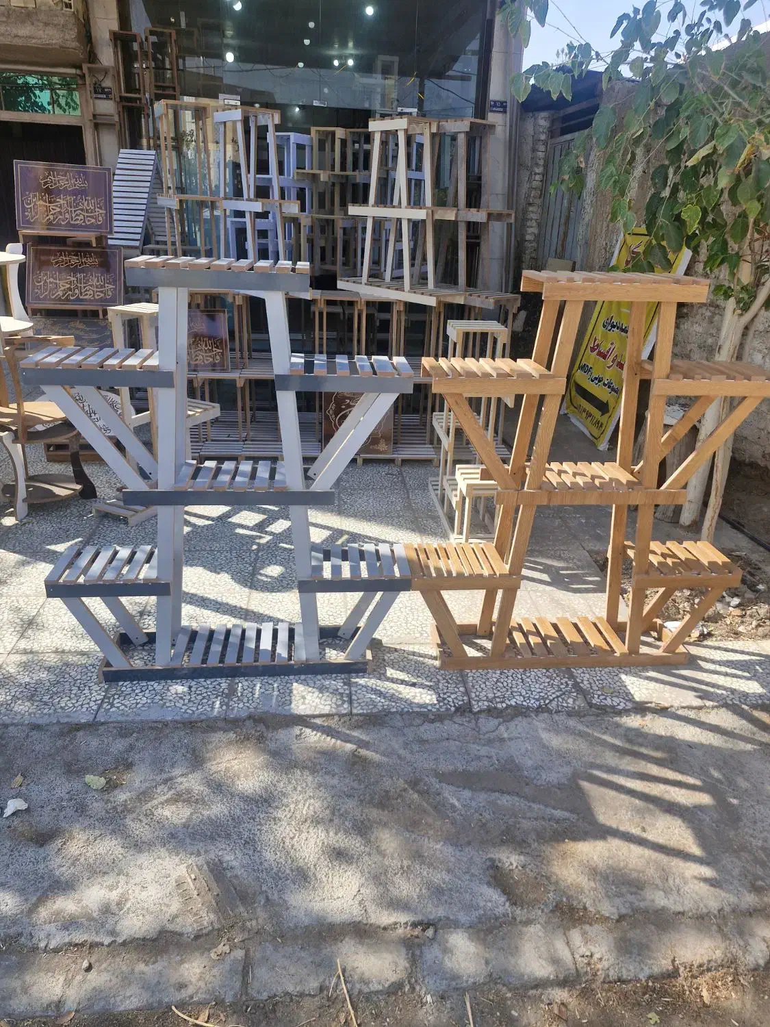 تولیدیه استند گل سجاد|گل و گیاه طبیعی|نجفآباد, جلال آباد|دیوار