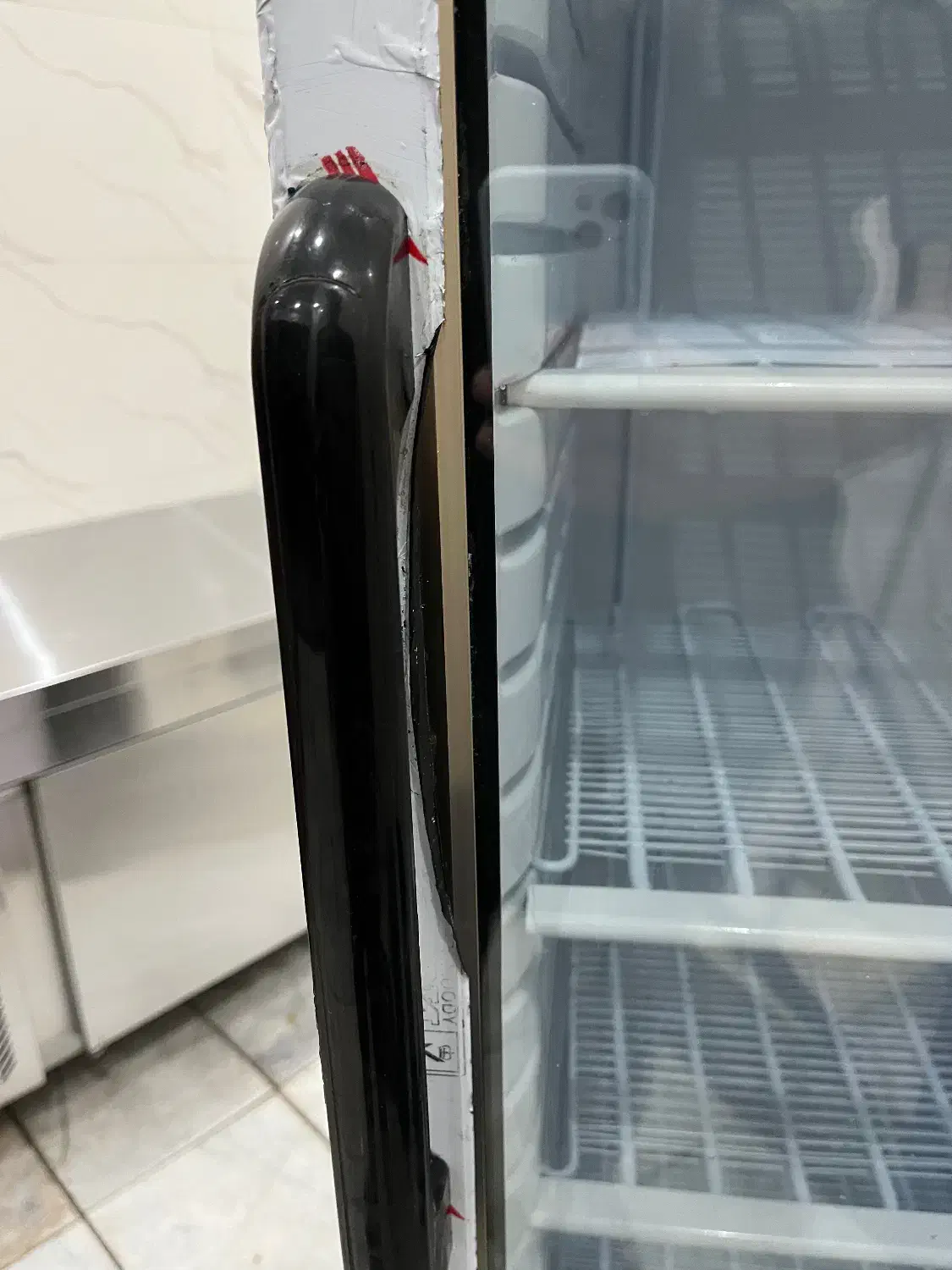 یخچال فریزر ایستاده درب طلایی فروشگاهی|فروشگاه و مغازه|تهران, شهرک ابوذر|دیوار