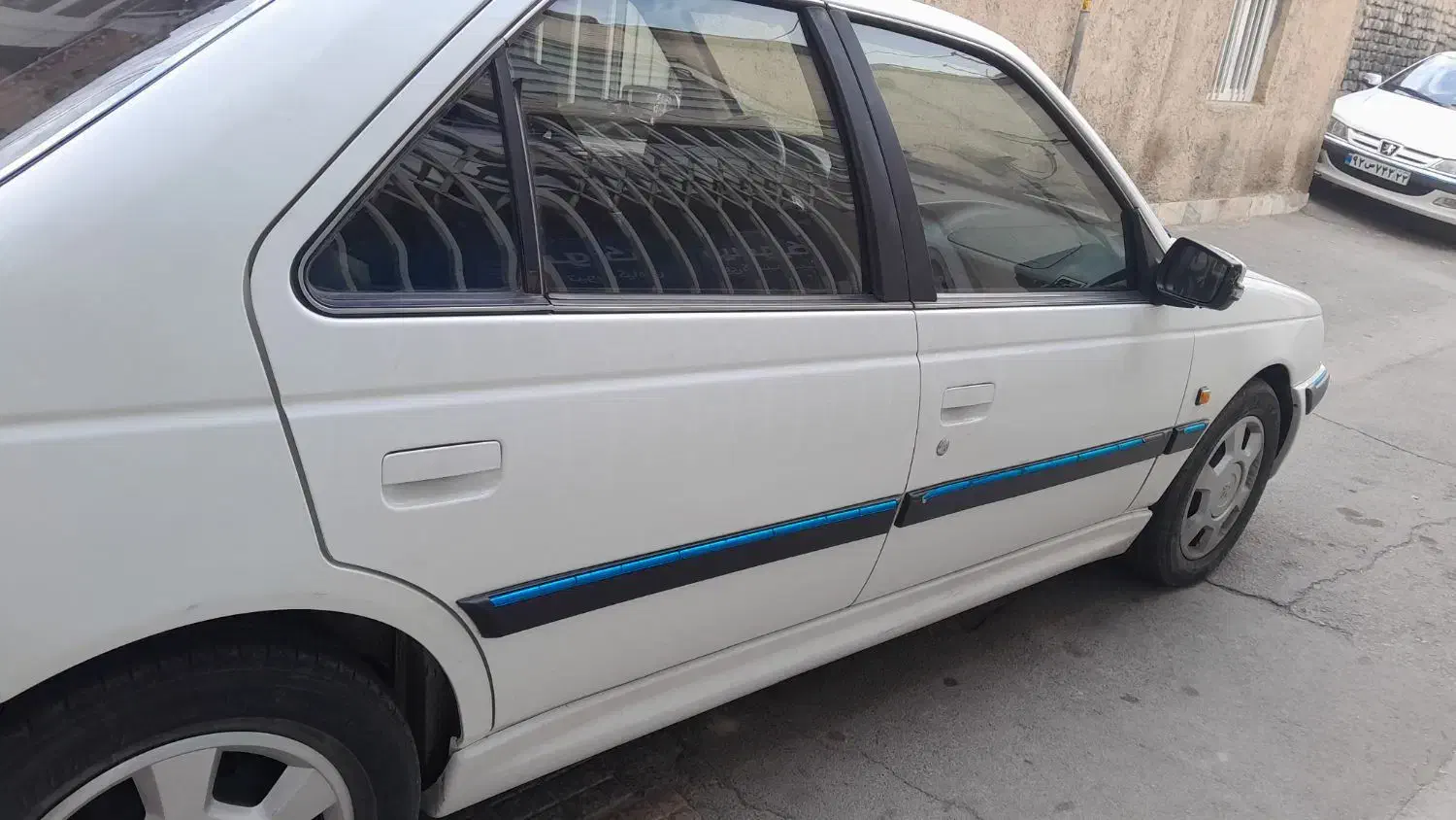 فروش فروش یک دستگاه پژو پارس سالم وتمیز ۹۳|خودرو سواری و وانت|گلپایگان, |دیوار