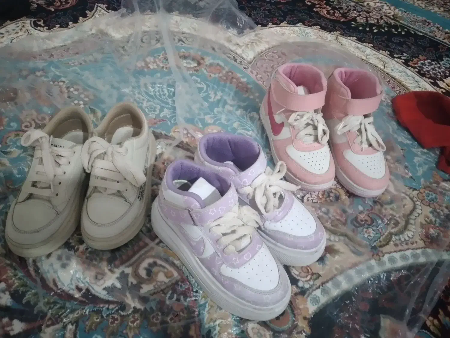 ۳عدد کفش در نو|کفش و لباس بچه|اهر, |دیوار