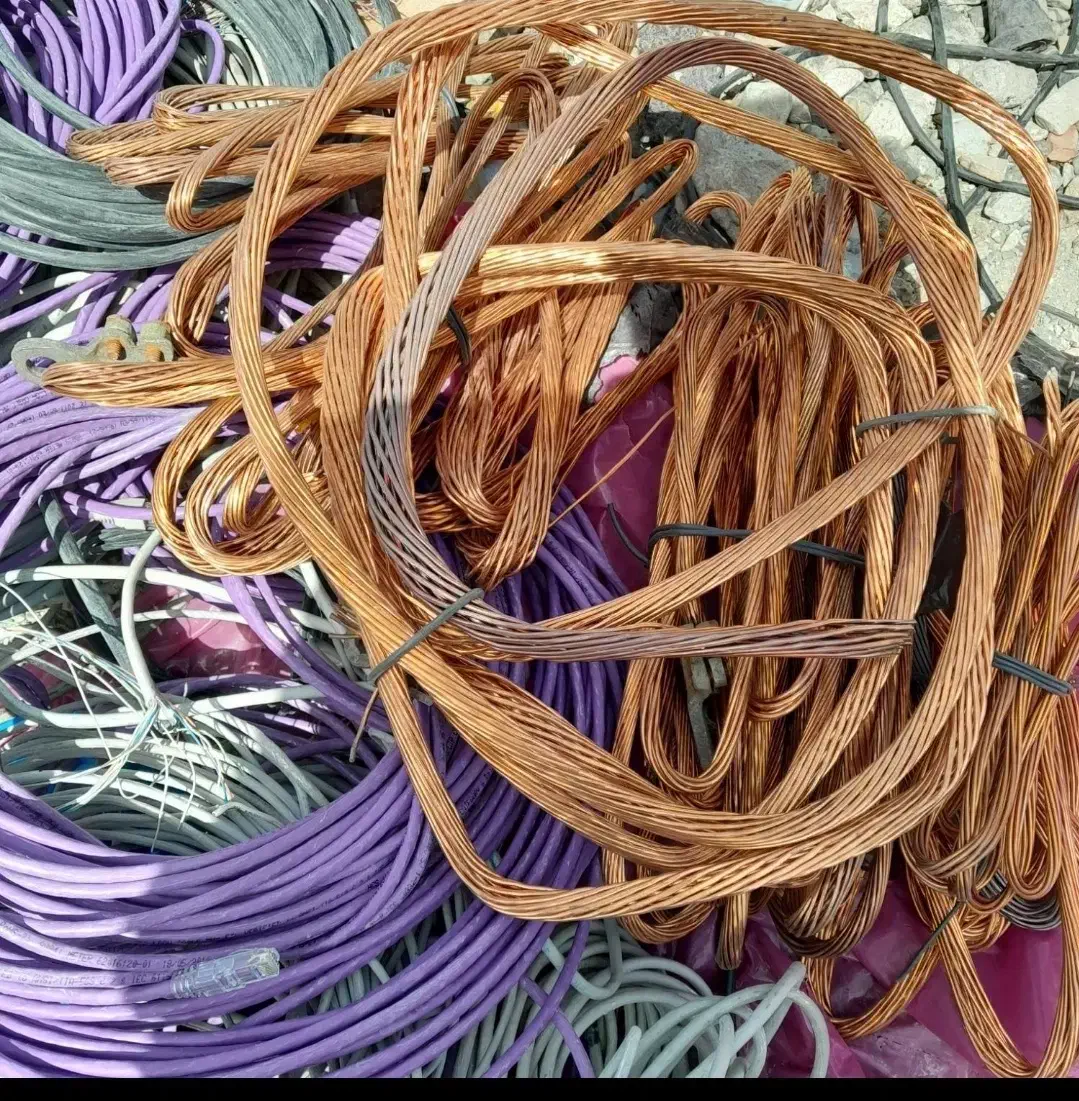 خرید فروش ضایعات آهن آلمینیوم مس شیرآلات|عمده‌فروشی|بندرعباس, |دیوار