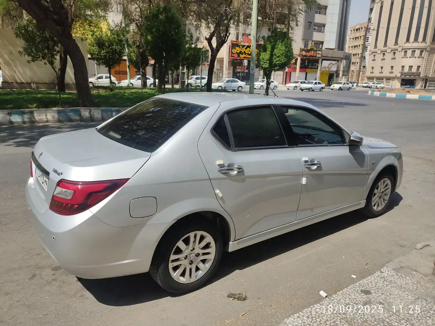 دنا پلاس مدل ۹۸ نقره ای متالیک|خودرو سواری و وانت|اهواز, فاز ۲ پادادشهر|دیوار