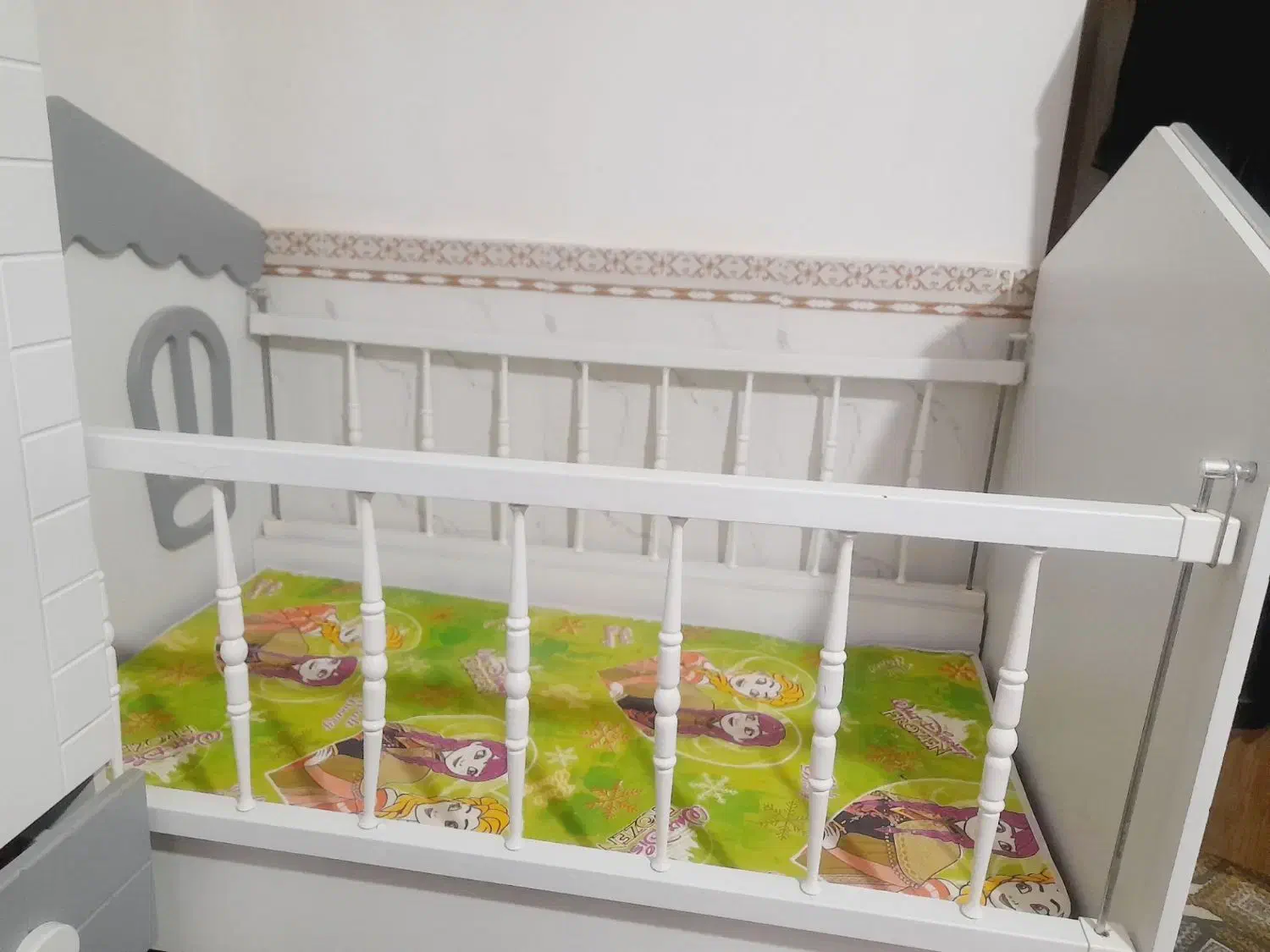 تخت وکمدکودک|تخت و سرویس خواب|آوج, |دیوار