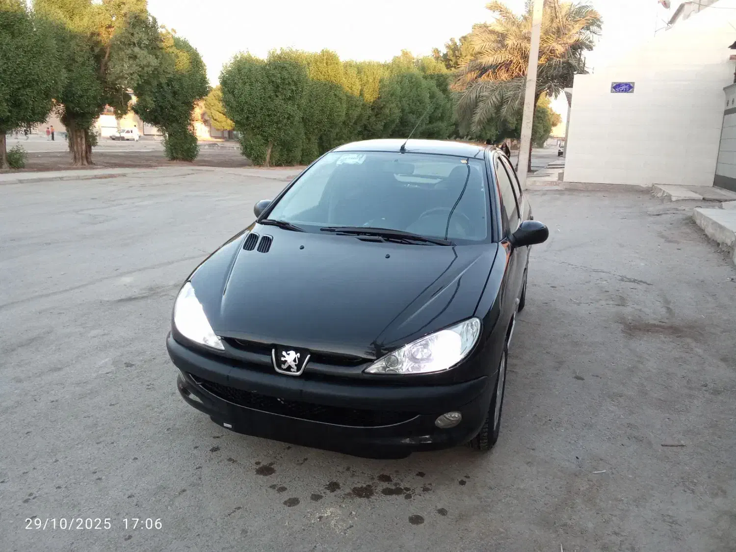 ماشین ۲۰۶ بسیارتمیز وخونگی|خودرو سواری و وانت|اهواز, اسلام آباد غربی|دیوار