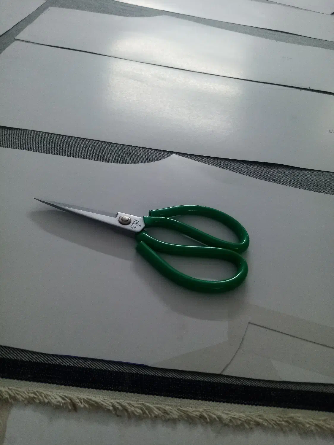 برشکار شلوار لی|استخدام صنعتی، فنی، مهندسی|تهران, شهرک شریعتی|دیوار