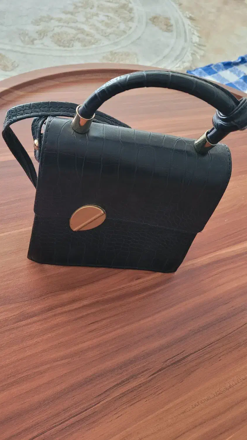 کیف|کیف، کفش، کمربند|تبریز, |دیوار