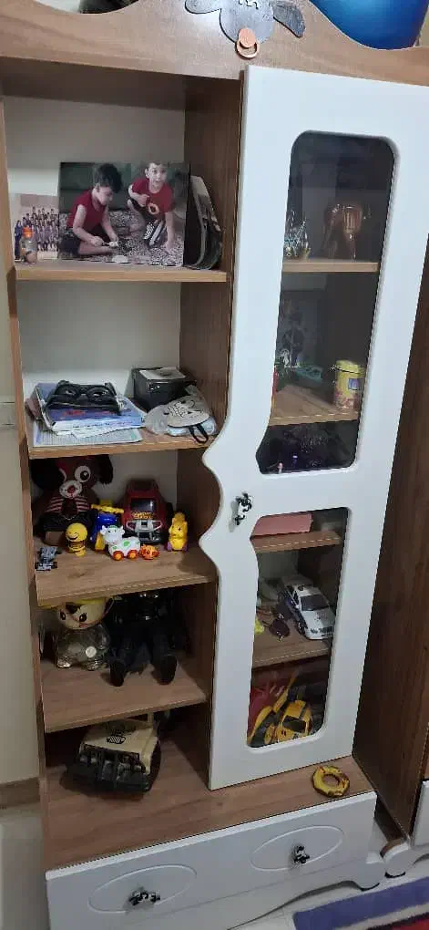 سرویس خواب سالم و تمیز|تخت و صندلی بچه|هشتگرد, فاز ۳ مهستان|دیوار