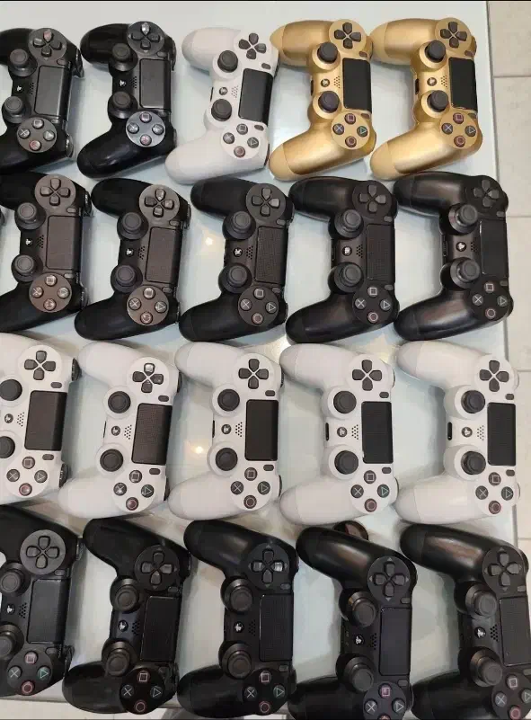 دسته اصلی PS4 اورجینال فابریکی سونی سالم و تمیز|کنسول، بازی ویدئویی و آنلاین|گرگان, |دیوار