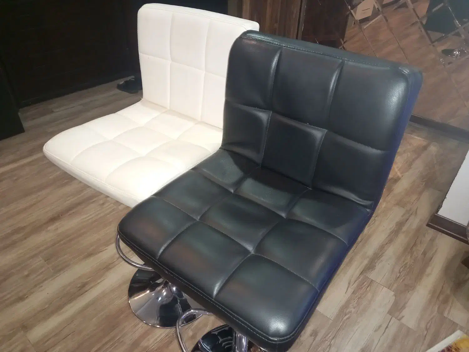 صندلی کانتر و اپن|صندلی و نیمکت|کیش, |دیوار