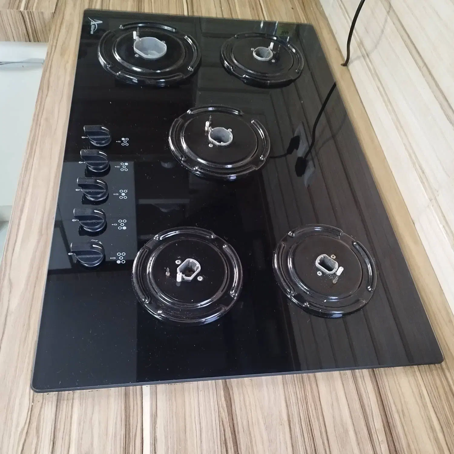 گاز شیشه‌ای رومیزی و سینک ایتالیایی در حد نو|اجاق گاز و لوازم برقی پخت‌وپز|سمنان, |دیوار