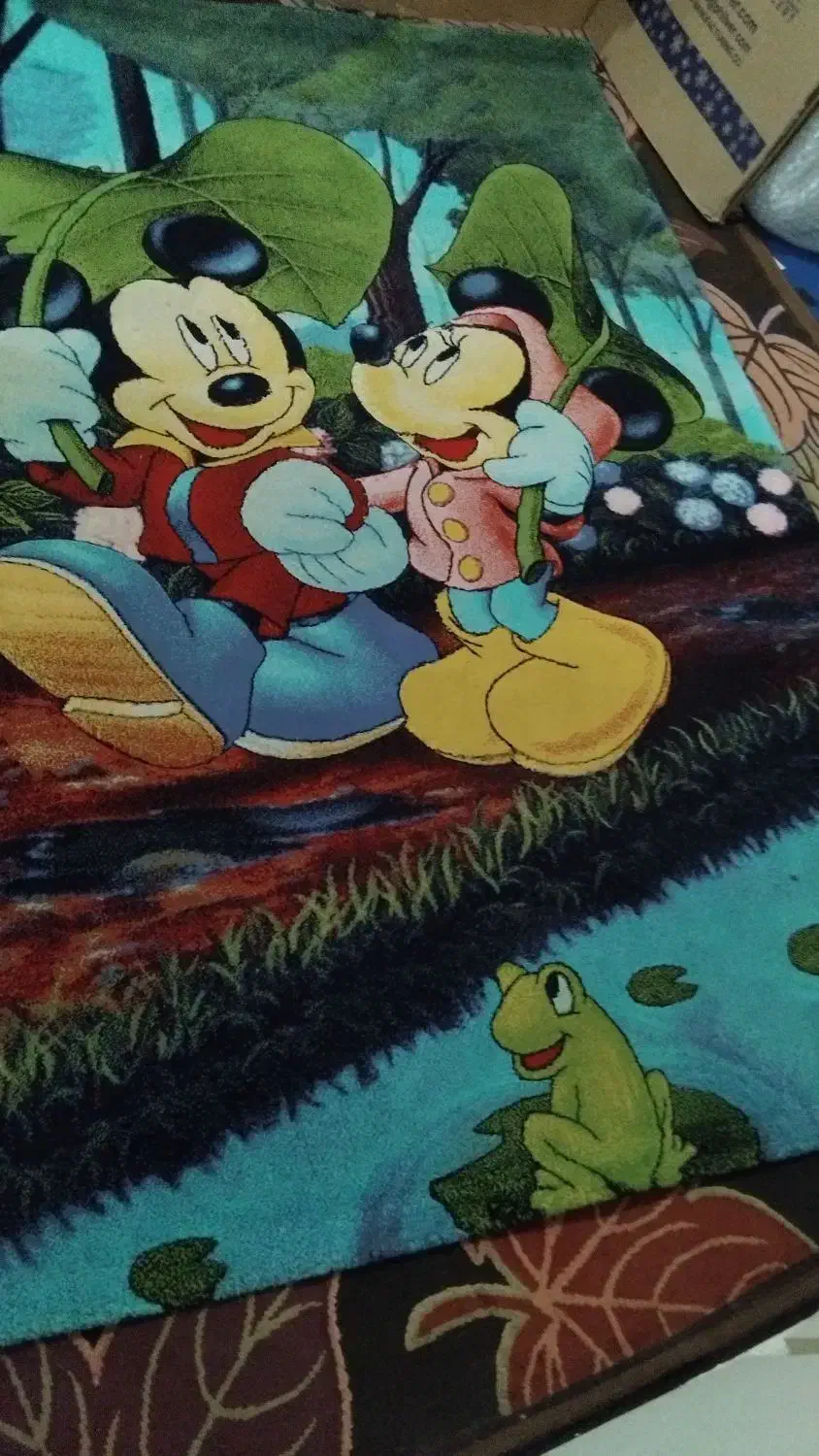 فرش کودک ۱۳۰۰ نو میز تلفن۸۰۰تومان|فرش|فردیس, شهرک ۱۱۰|دیوار