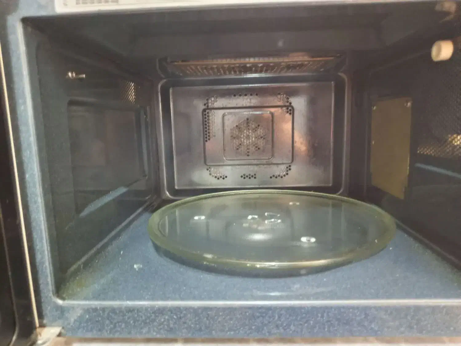 ماکروویو درحدنومناسب برای جهیزیه|اجاق گاز و لوازم برقی پختوپز|خرمآباد, |دیوار