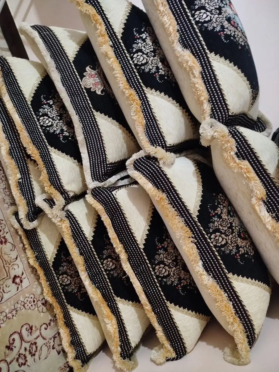 10عدد بالشت نو گلپر|پشتی|یاسوج, |دیوار