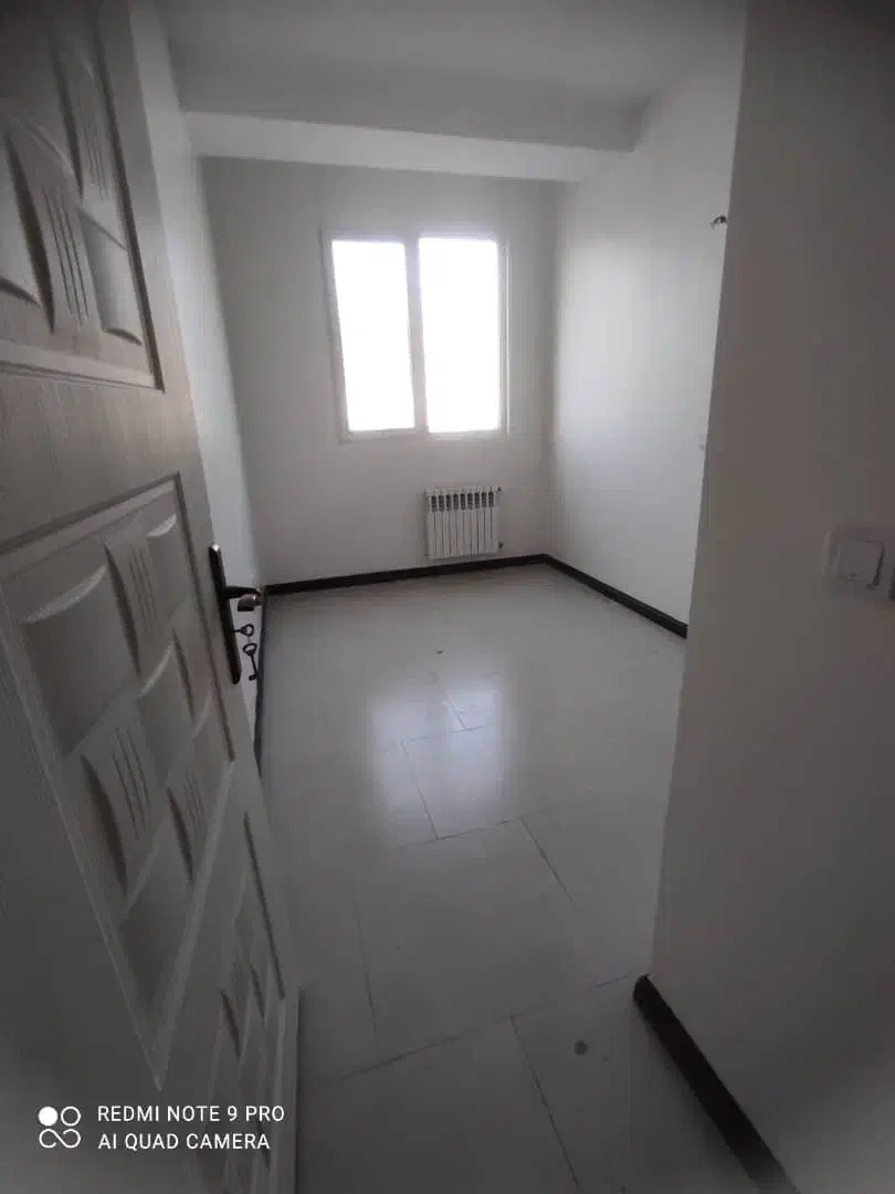 آپارتمان سه خواب فول امکانات تهرانسر تخلیه