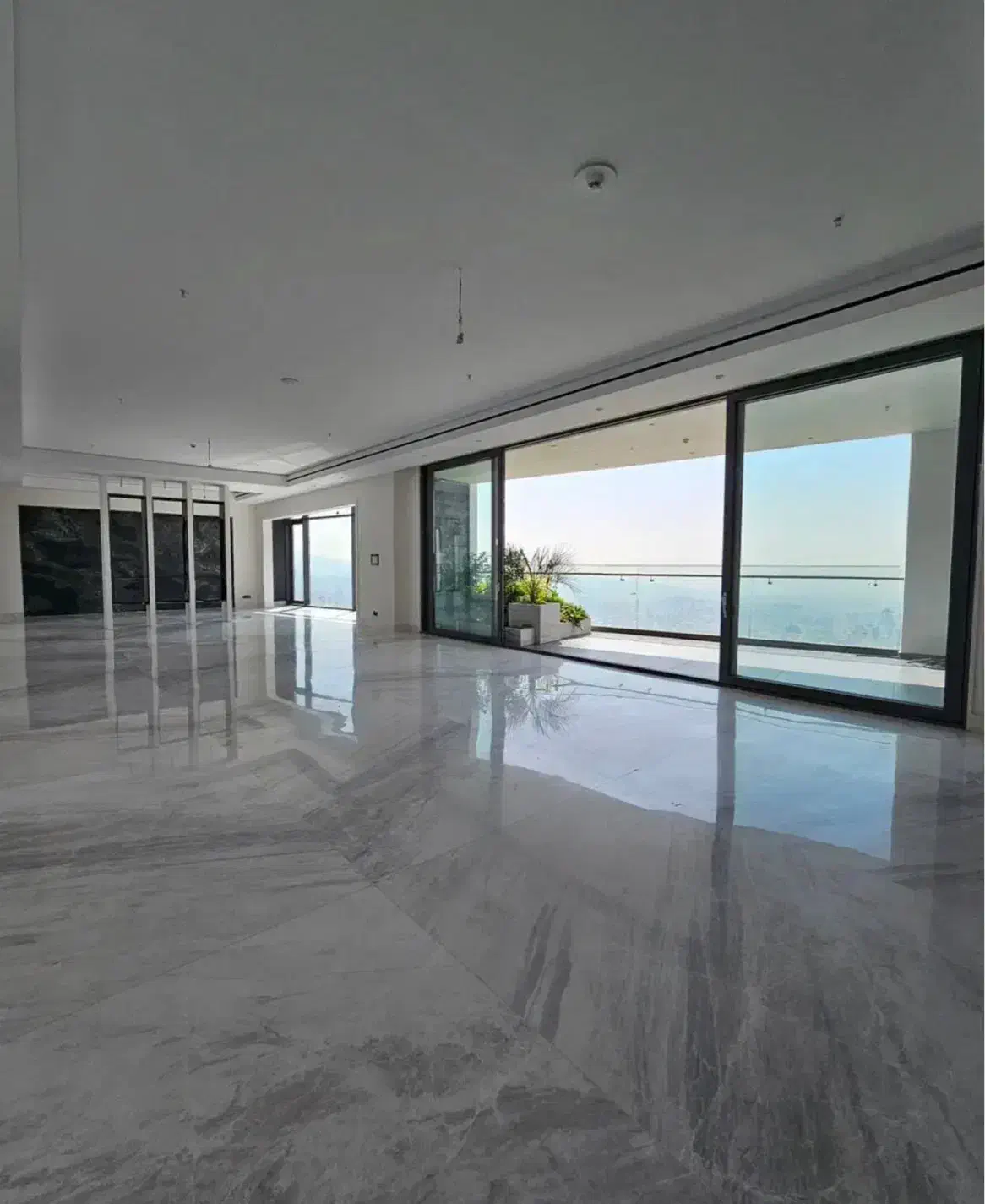 ۲۵۰متر سوپرمدرن Full استخر ۴فصل در روف مجهز به بار|اجارهٔ آپارتمان|تهران, فرمانیه|دیوار