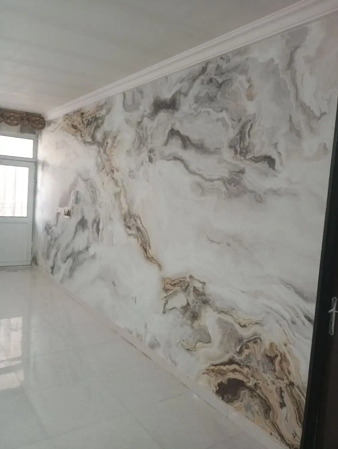 نصب کاغذ دیواری با ضمانت 24ماهه|خدمات پیشه و مهارت|ارومیه, |دیوار