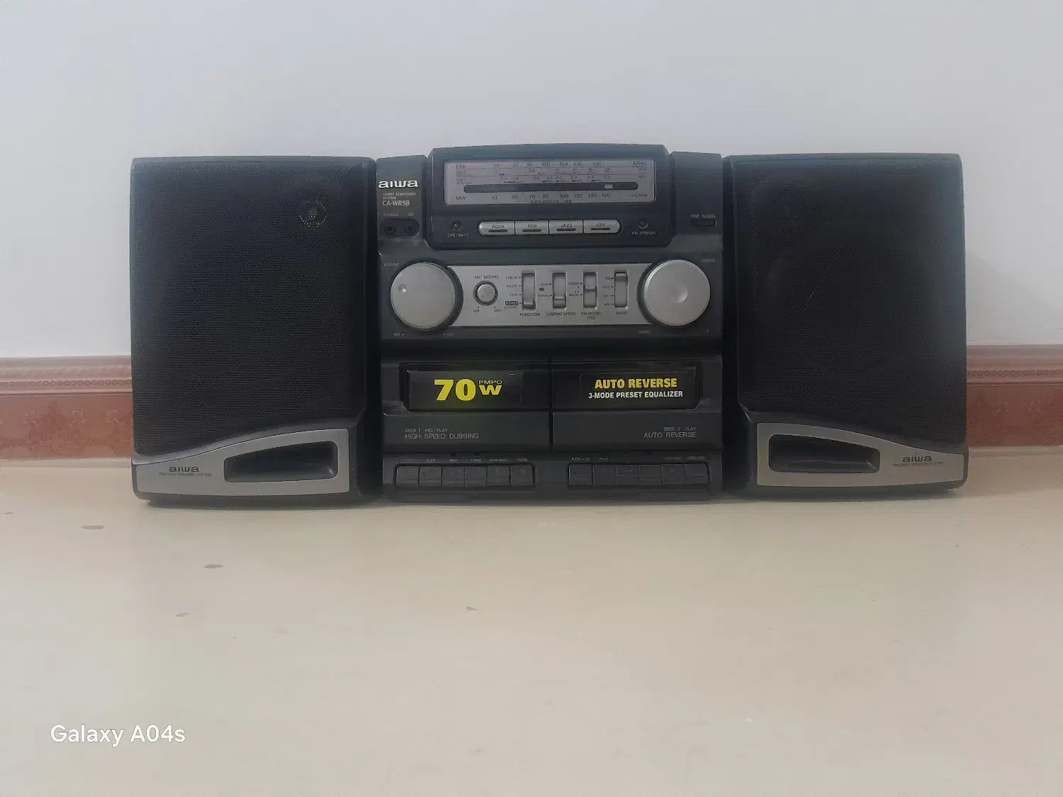 ضبط بزرگ زیبا وشیک قدیمی آیوا|سیستم صوتی خانگی|مهاباد (آذربایجان غربی), |دیوار