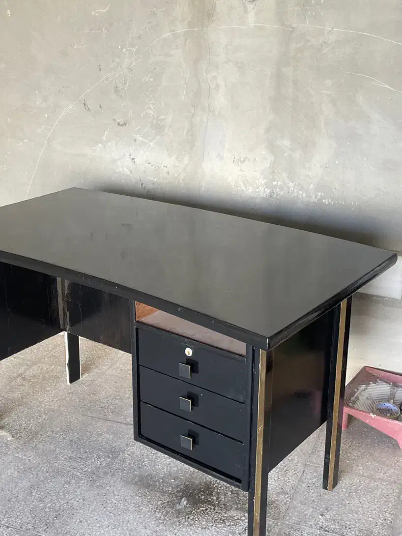 میز اداری نو|مبلمان اداری|بیرجند, |دیوار