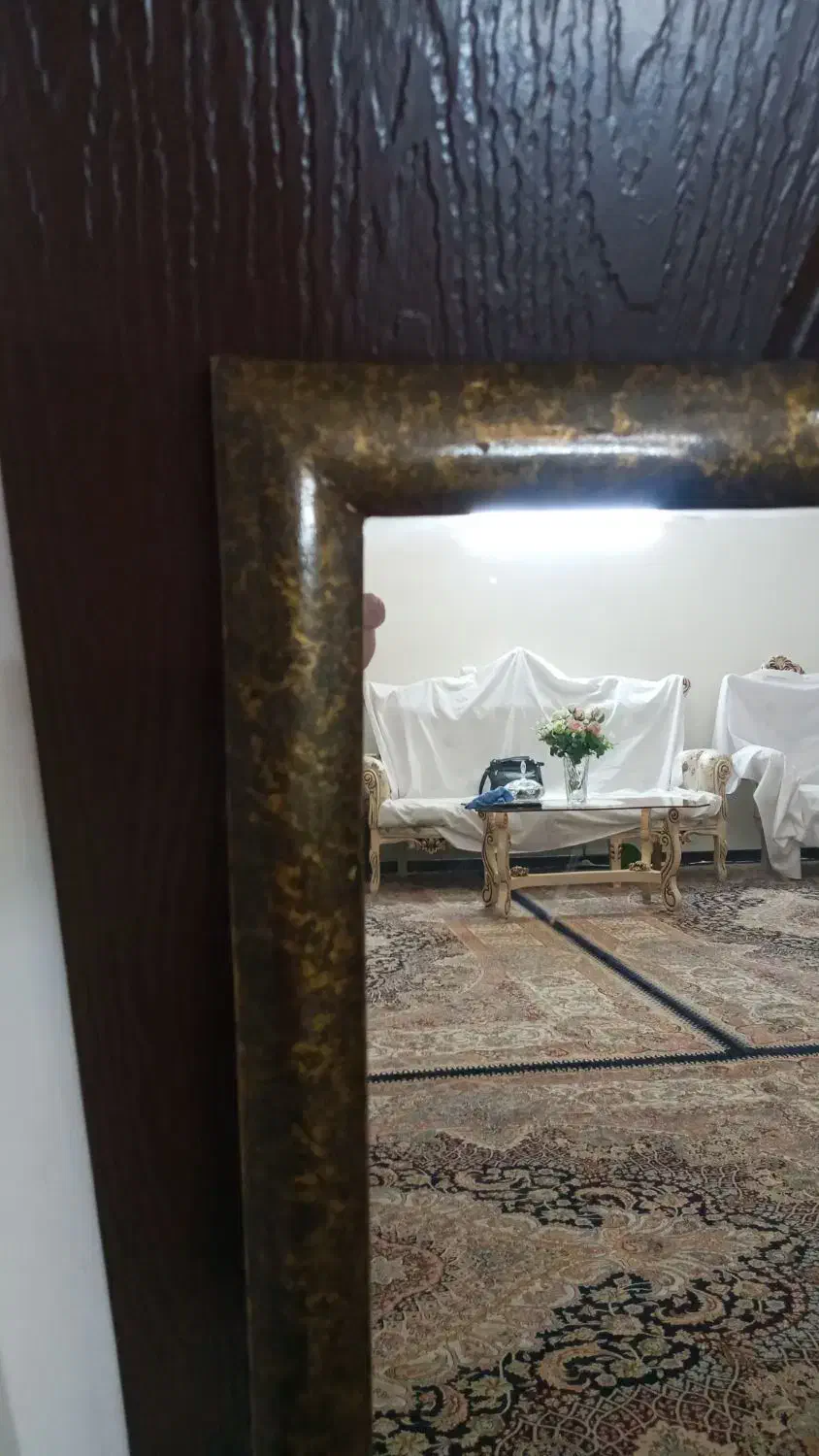 ایینه قاب چوبی ابعاد 98سانت طول عرض86سانت|آینه|کرج, گلشهر|دیوار