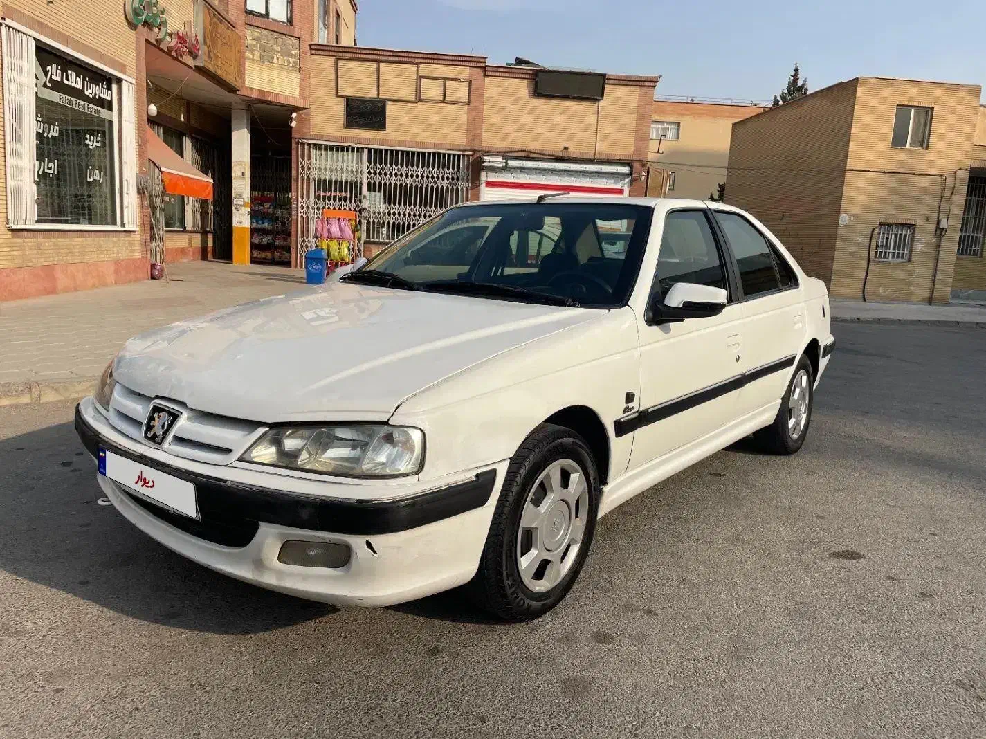 پژو پارس ۸۸ دوگانه فابریک|خودرو سواری و وانت|فولادشهر, B4|دیوار