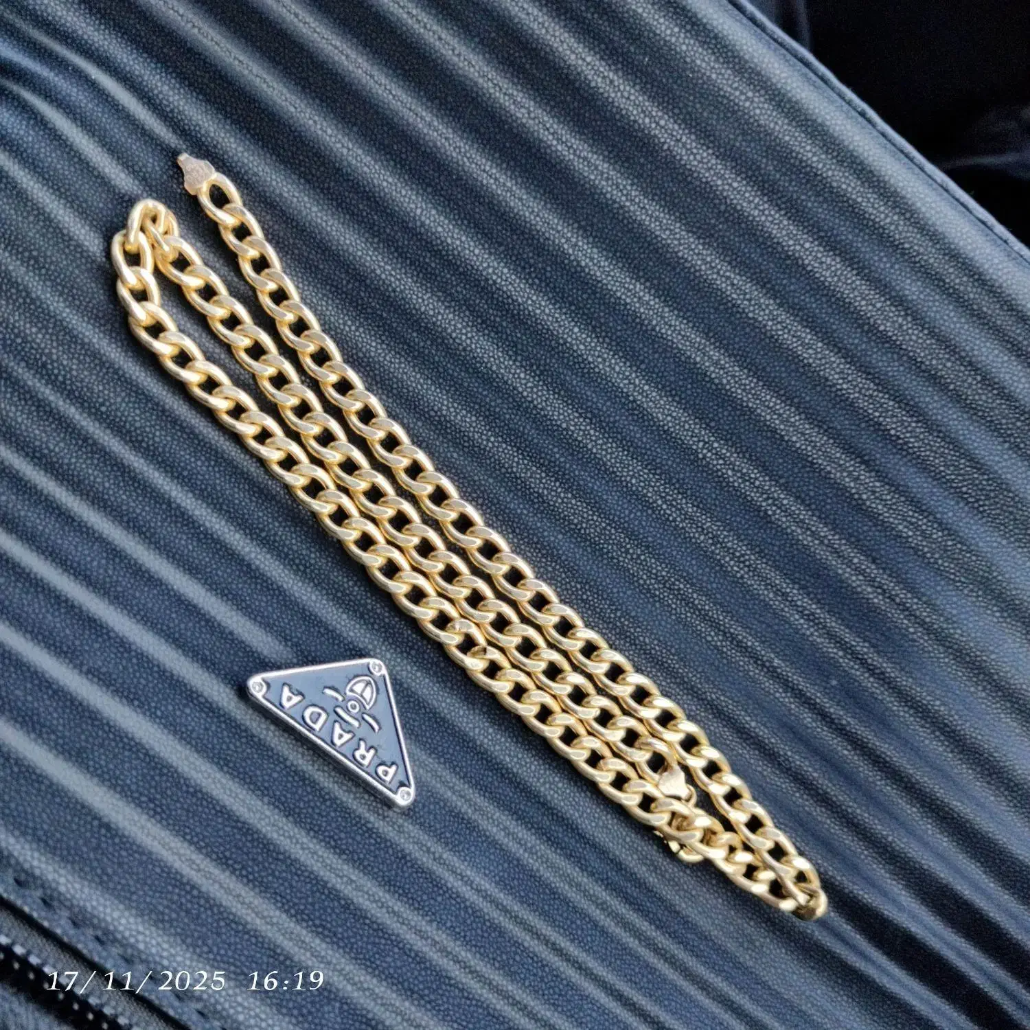 زنجیر گردنی کارتیر|جواهرات|خرم‌آباد, |دیوار