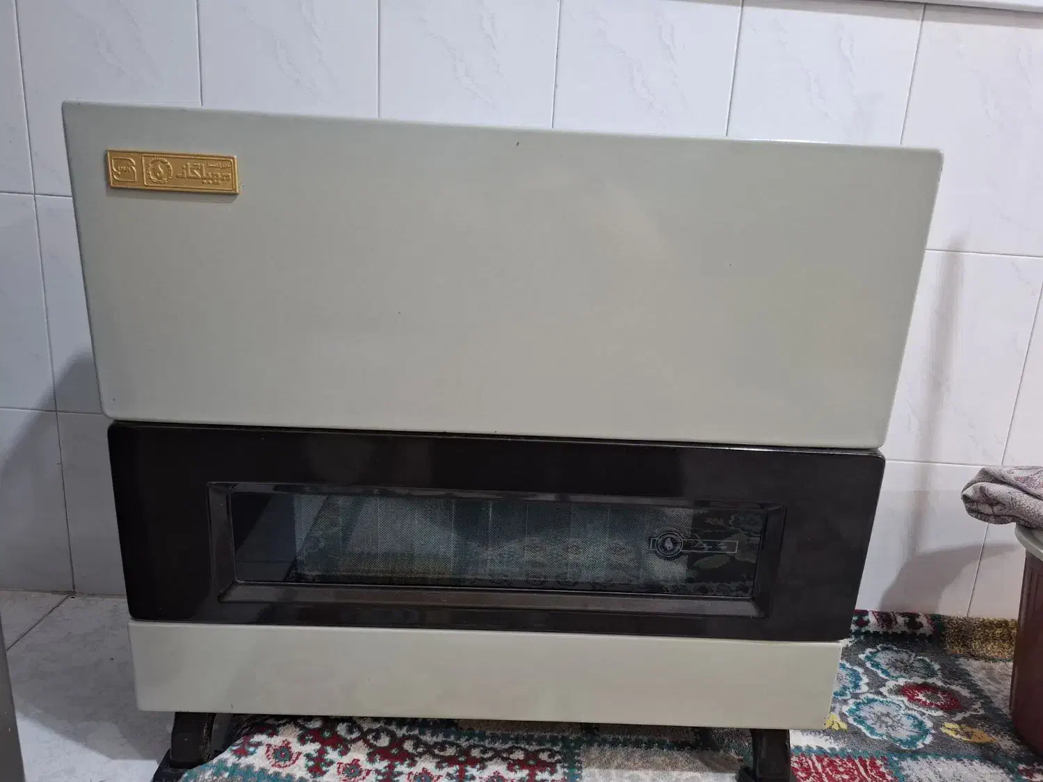 بخاری مهیا گاز سالم و تمیز در حد نو|بخاری، هیتر، شومینه|رشت, جهاد|دیوار