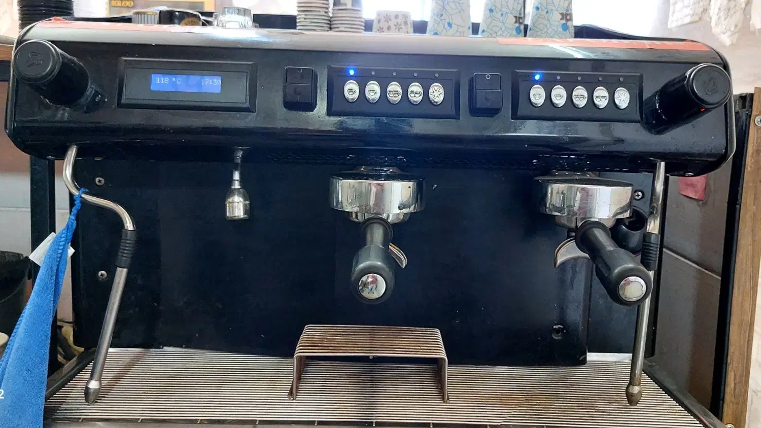 واگذاری کافه فست فود با تجهیزات کامل|فروشگاه و مغازه|فسا, |دیوار