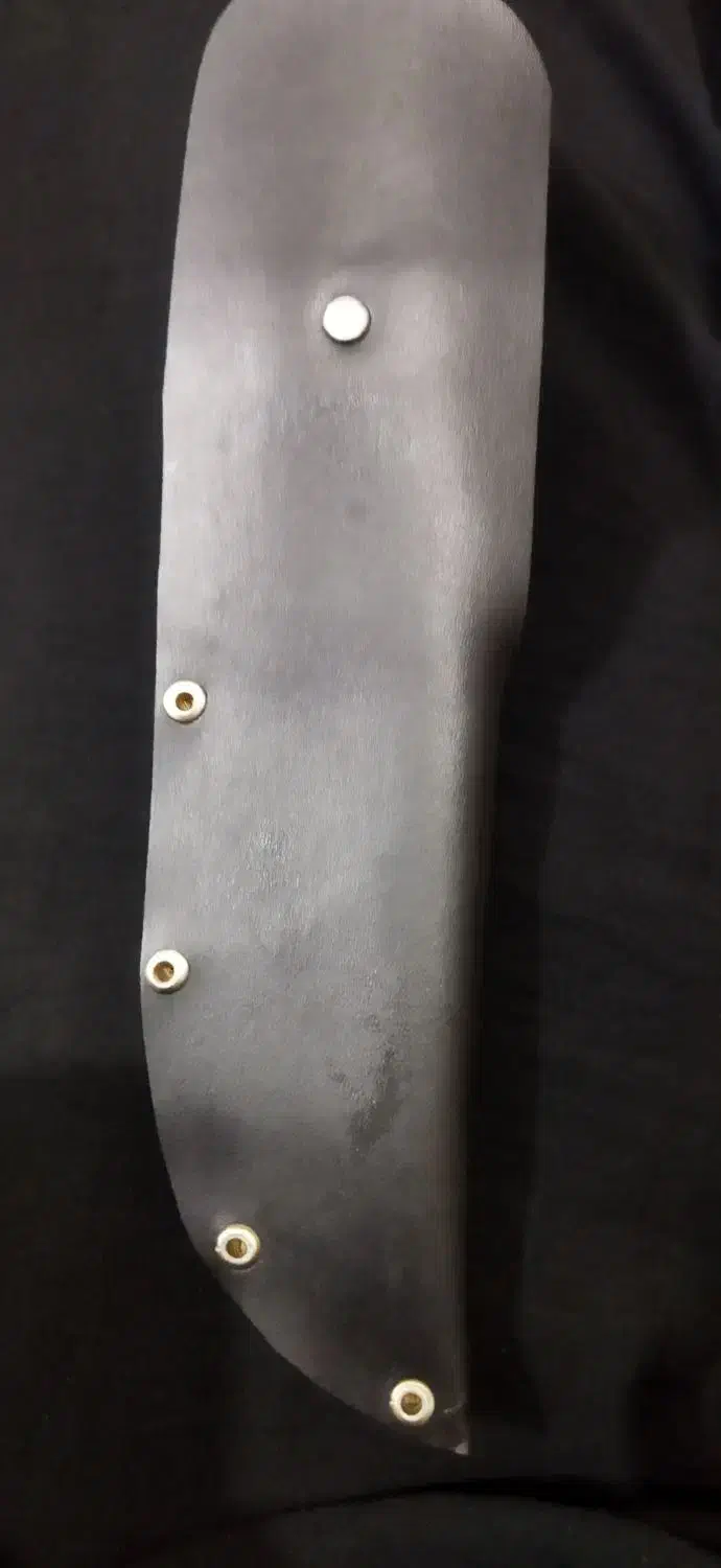 چاقو|کلکسیون اشیاء عتیقه|چناران, |دیوار