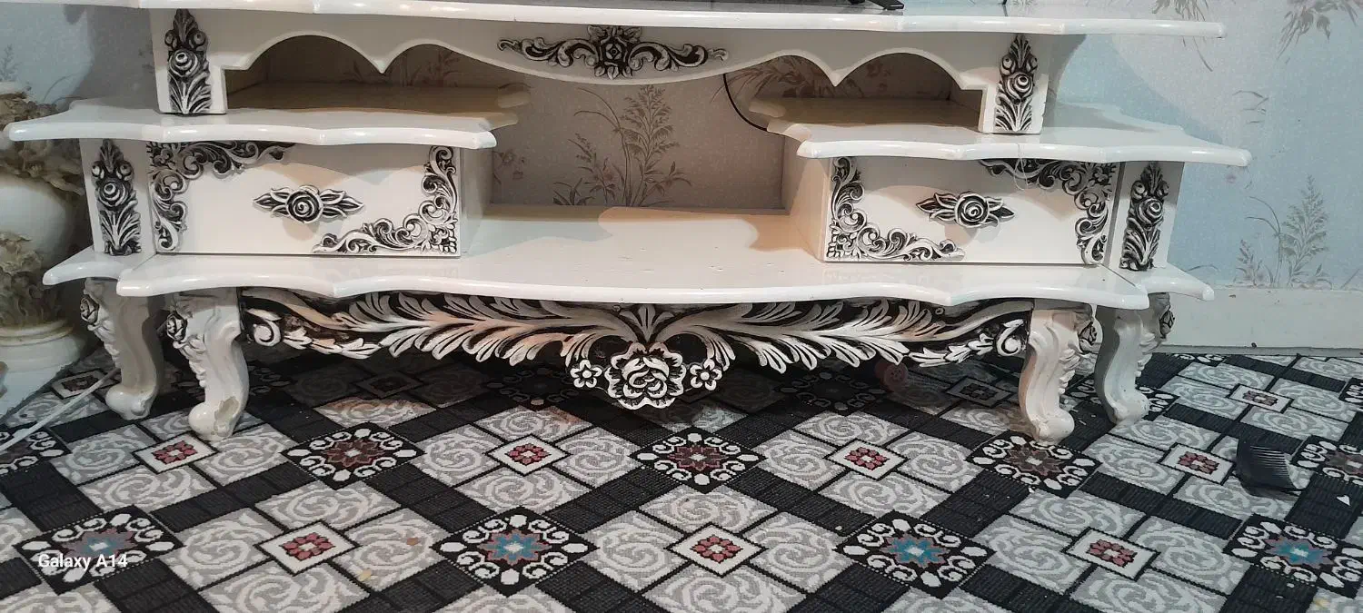 میز تلویزیون|میز تلویزیون|بومهن, |دیوار