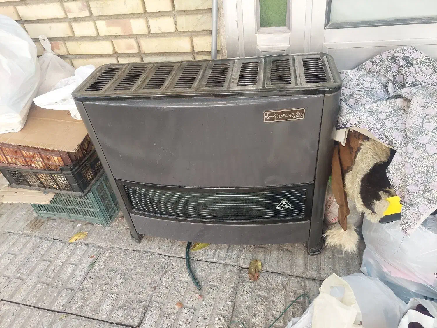 بخاری طرح شومینه و ساده|بخاری، هیتر، شومینه|اهر, |دیوار