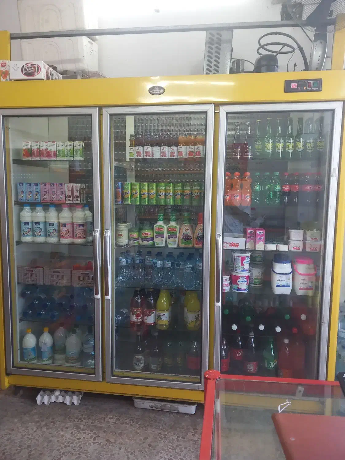 یخچال و قفسه فروشگاهی|فروشگاه و مغازه|رودسر, |دیوار