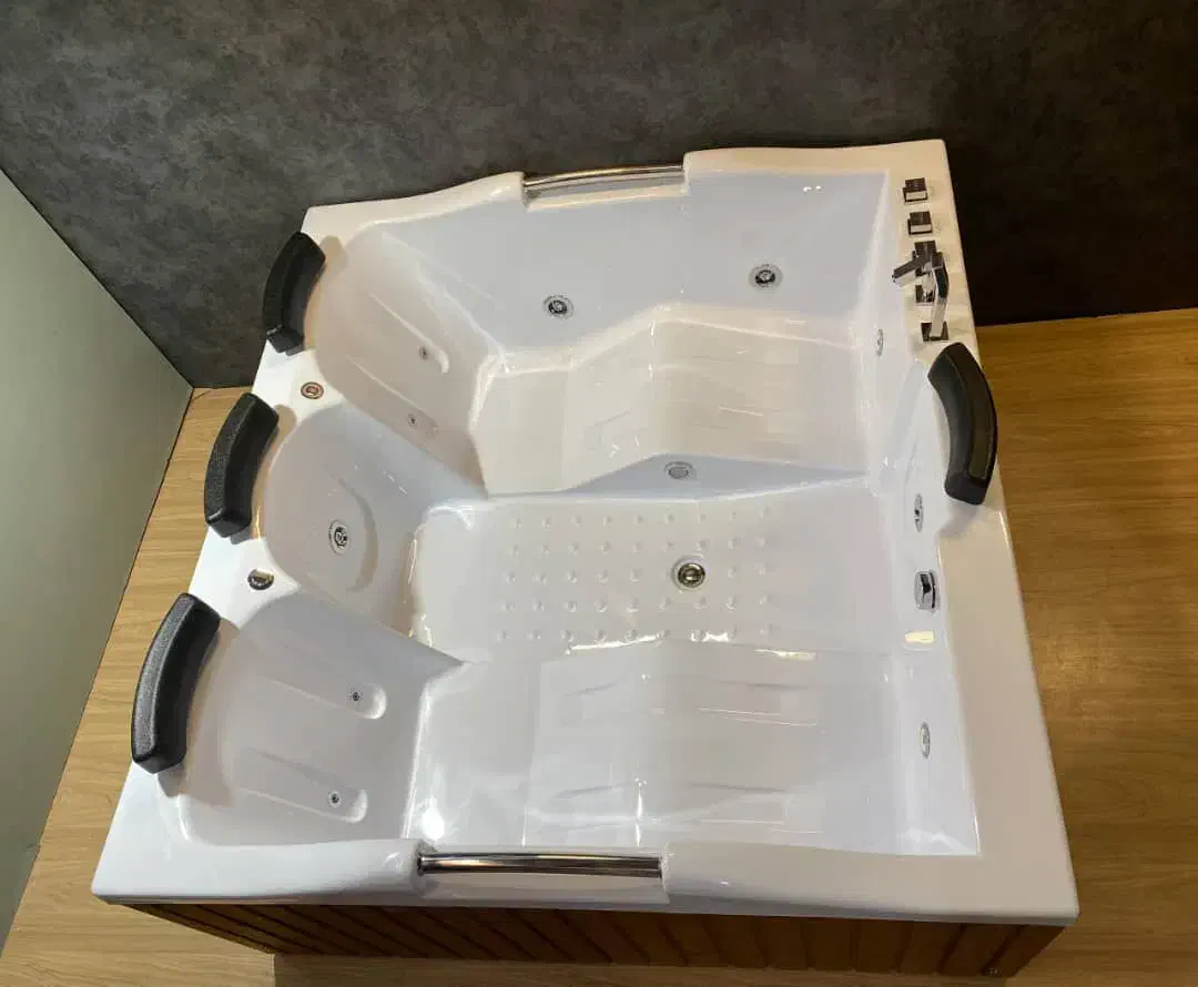 جکوزی چهار نفره آکرلیک|لوازم حمام|آمل, |دیوار