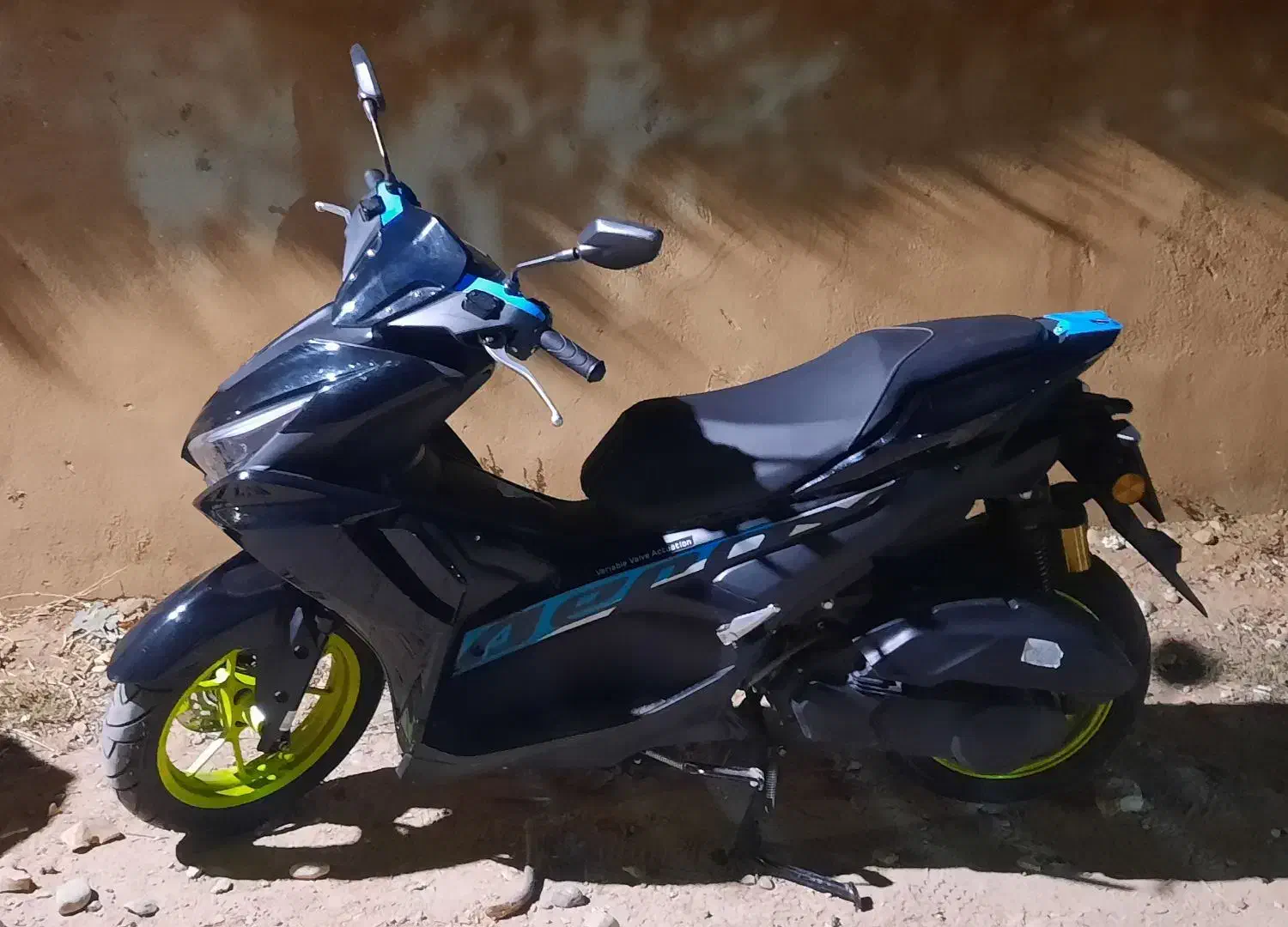 موتورسیکلت آیروکس ۱۸۰هانی|موتورسیکلت|شیراز, گلکوب|دیوار