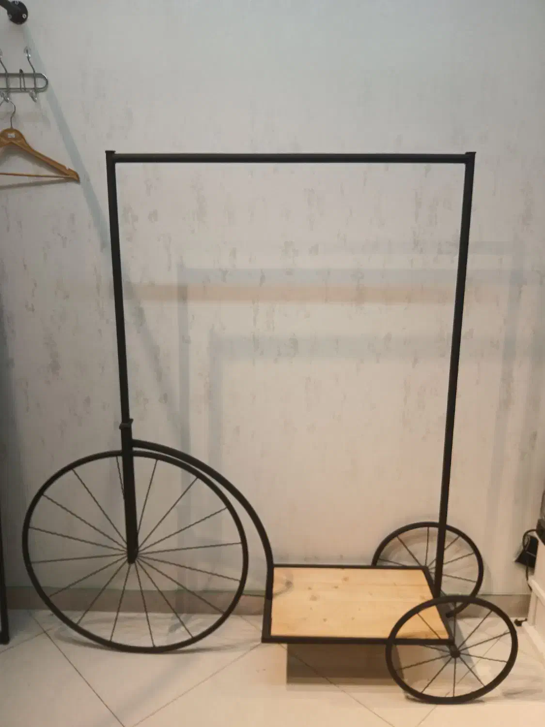 رگال ویترینی طرح دوچرخه|فروشگاه و مغازه|گنبد کاووس, |دیوار