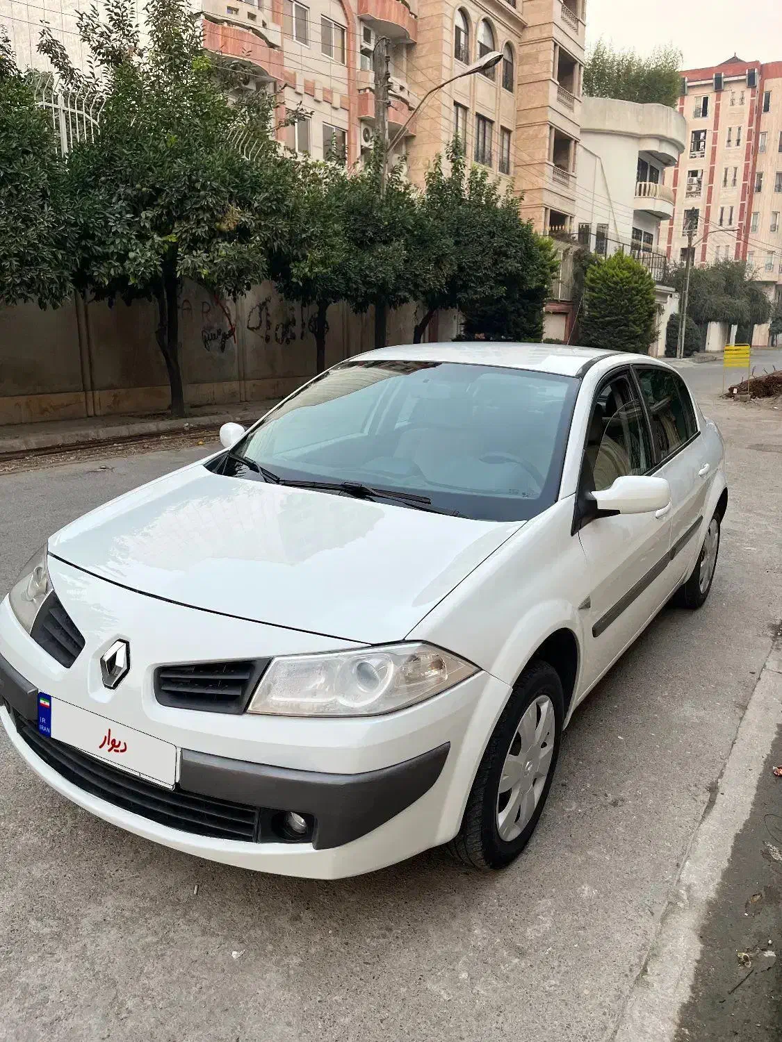 مگان ۹۱ بیرنگ در حد|خودرو سواری و وانت|بابل, |دیوار