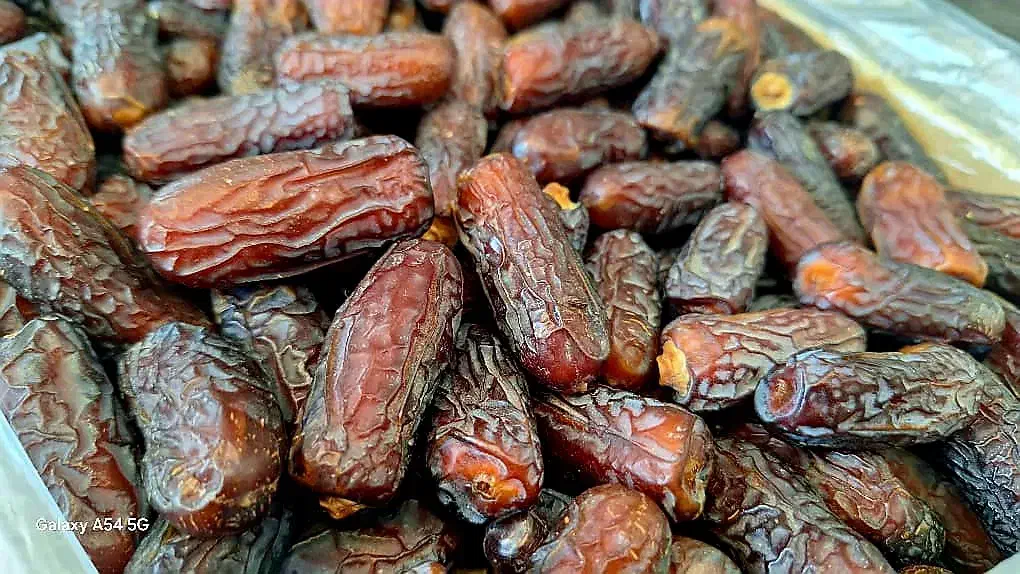 خرمای پیارم لوکس و صادراتی حاجی آباد|عمده‌فروشی|حاجی آباد, |دیوار