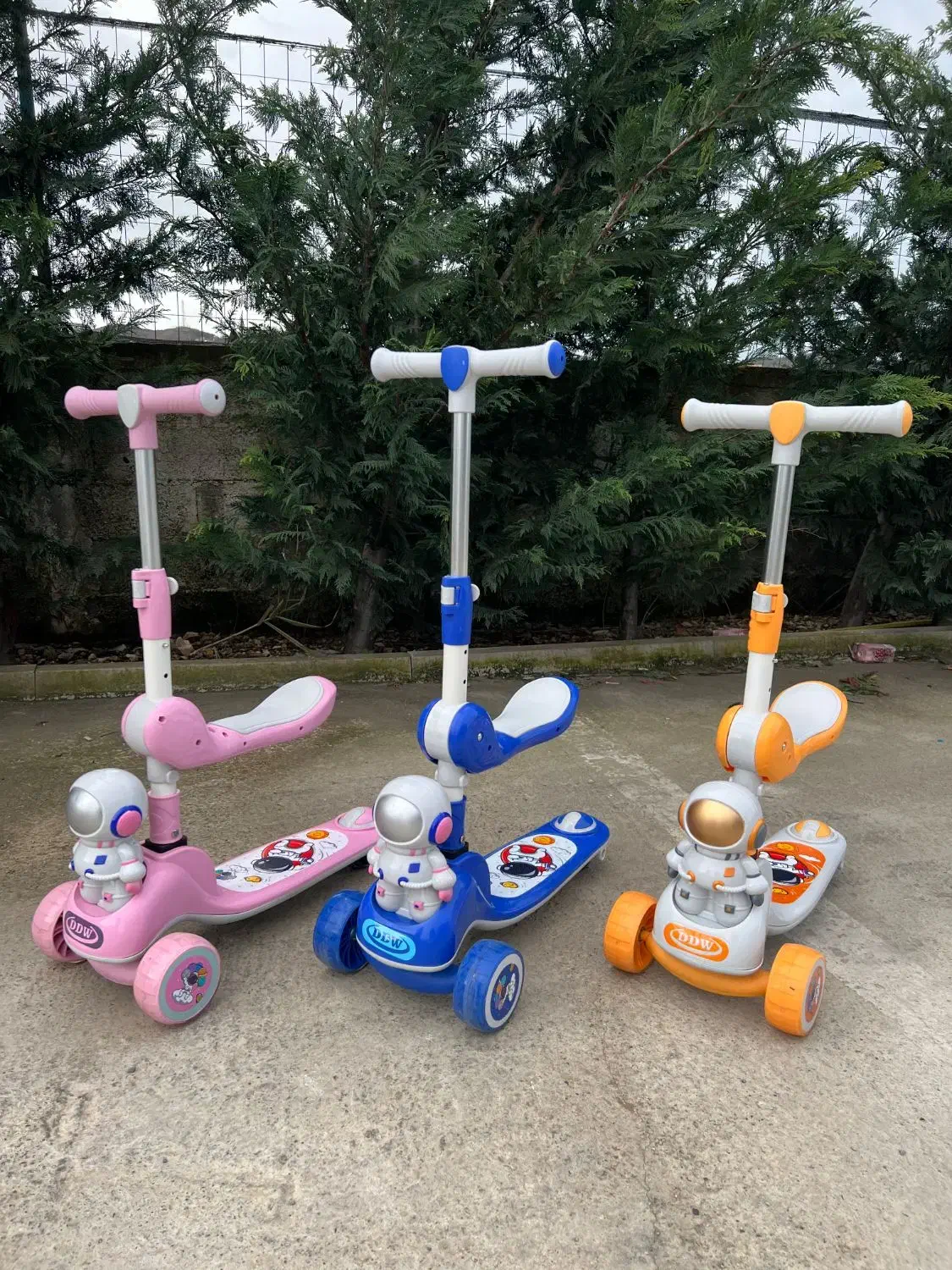 اسکوتر بچه گانه|دوچرخه، اسکیت، اسکوتر|بوشهر, |دیوار