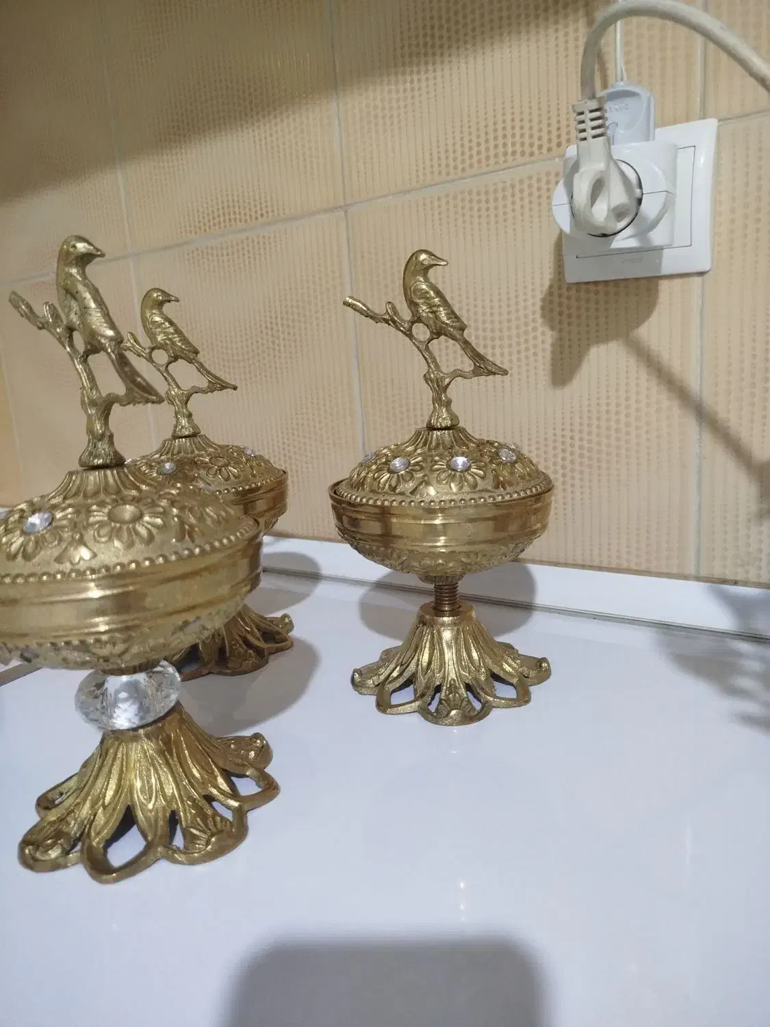 تعدادی وسایل برنزی درحد نو|ساعت دیواری و تزئینی|تبریز, |دیوار