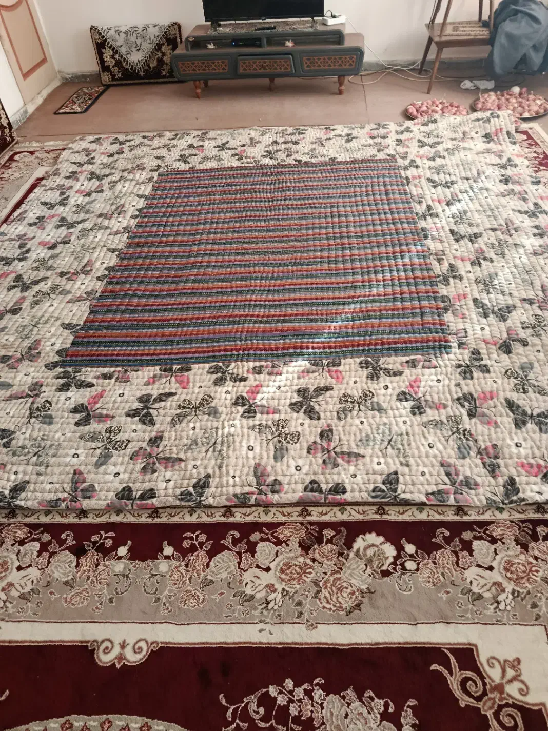 فروش لحاف کرسی نو|رختخواب، بالش، پتو|سنندج, |دیوار