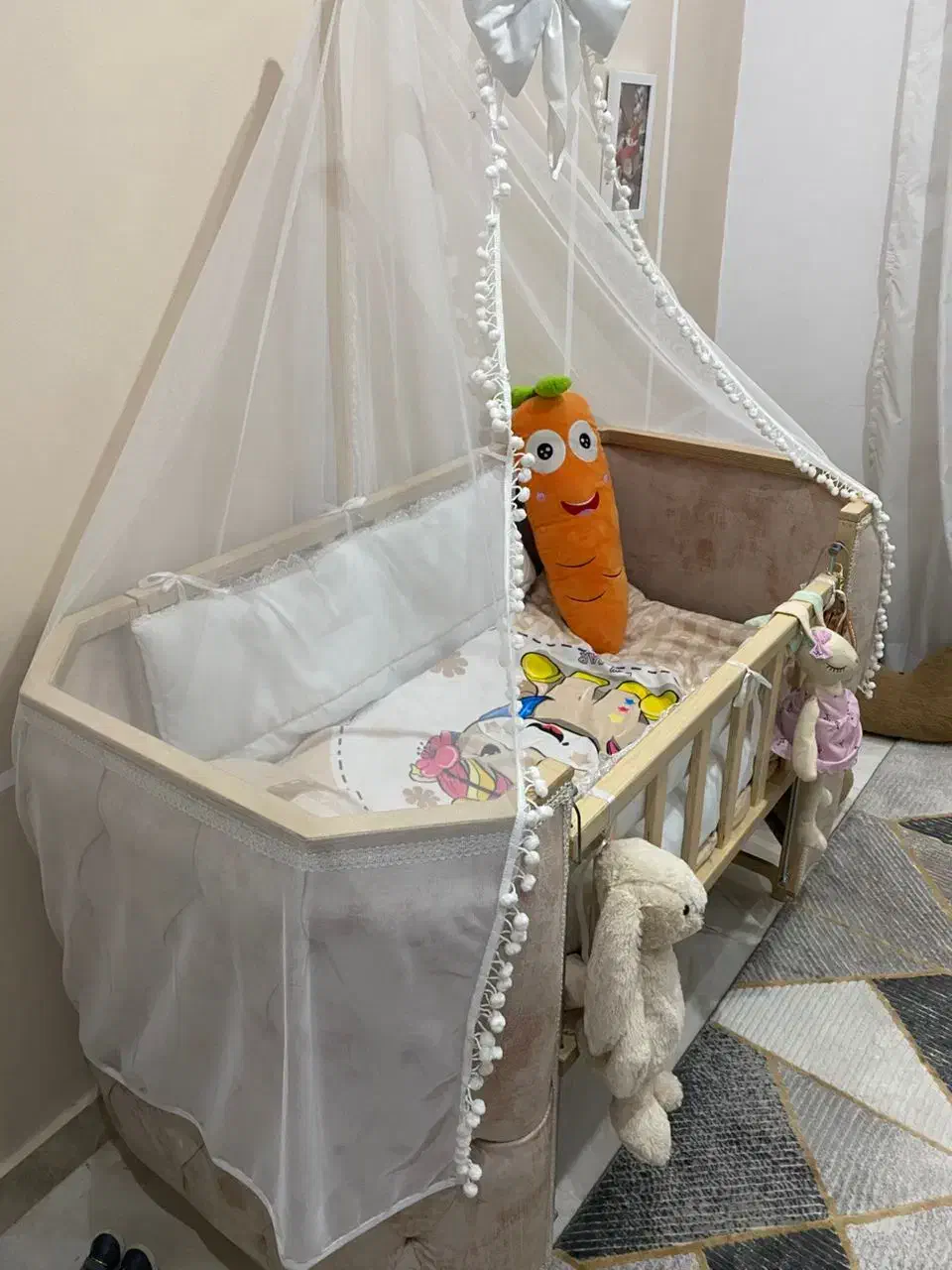 تخت کودک|تخت و صندلی بچه|رشت, نظری|دیوار